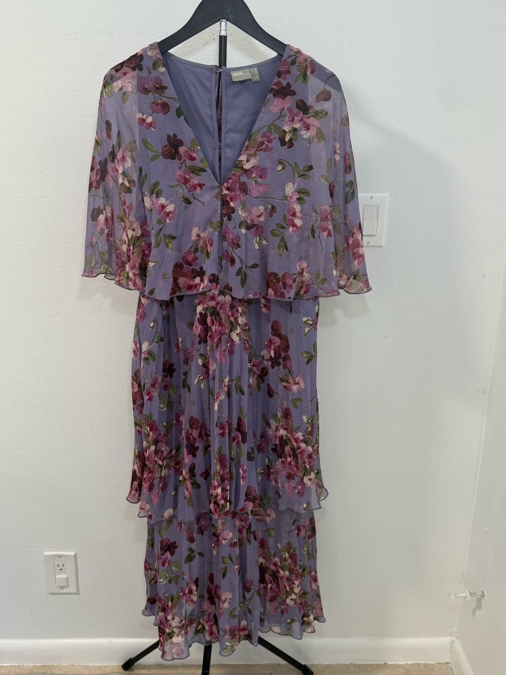 ASOS Lavender Floral Chiffon Cape Sleeve Tiered Midi Dress Size 16